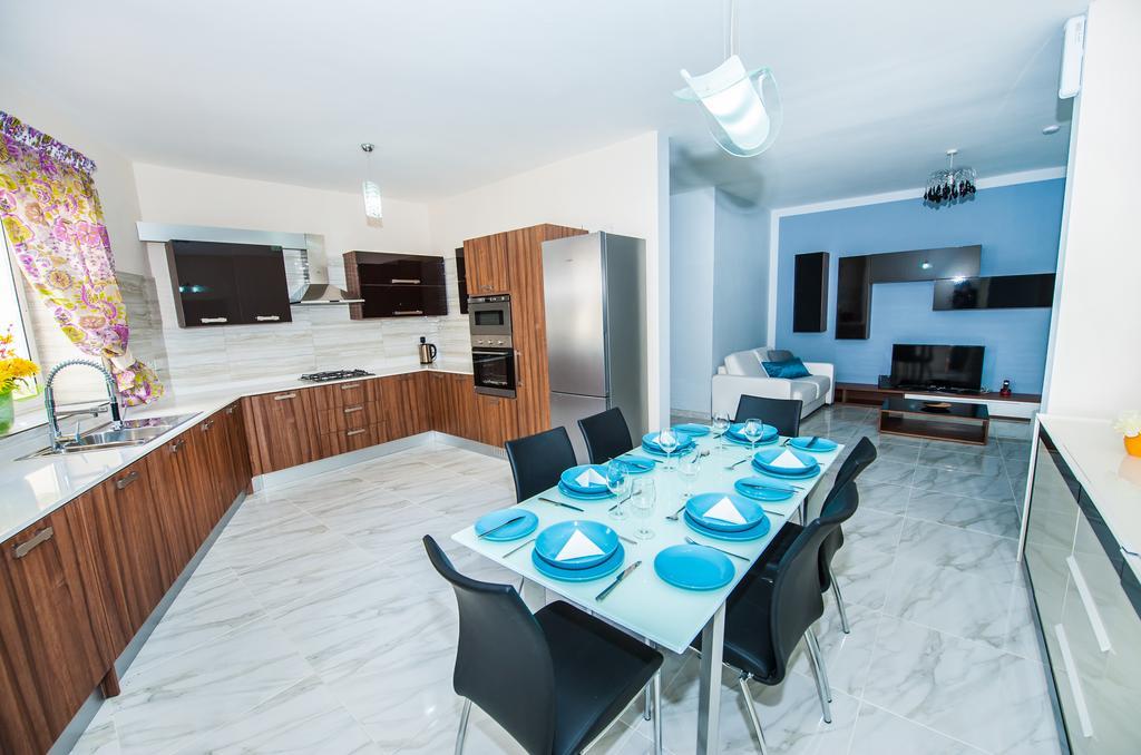 The Waves Holiday Apartment Marsaxlokk Exterior photo