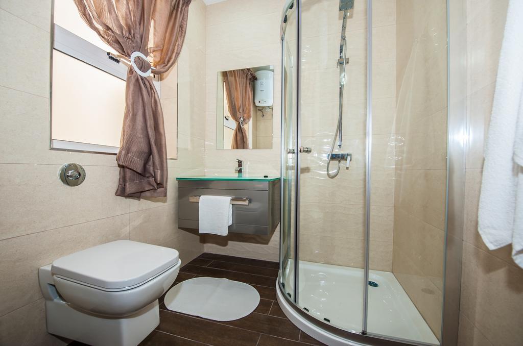The Waves Holiday Apartment Marsaxlokk Exterior photo